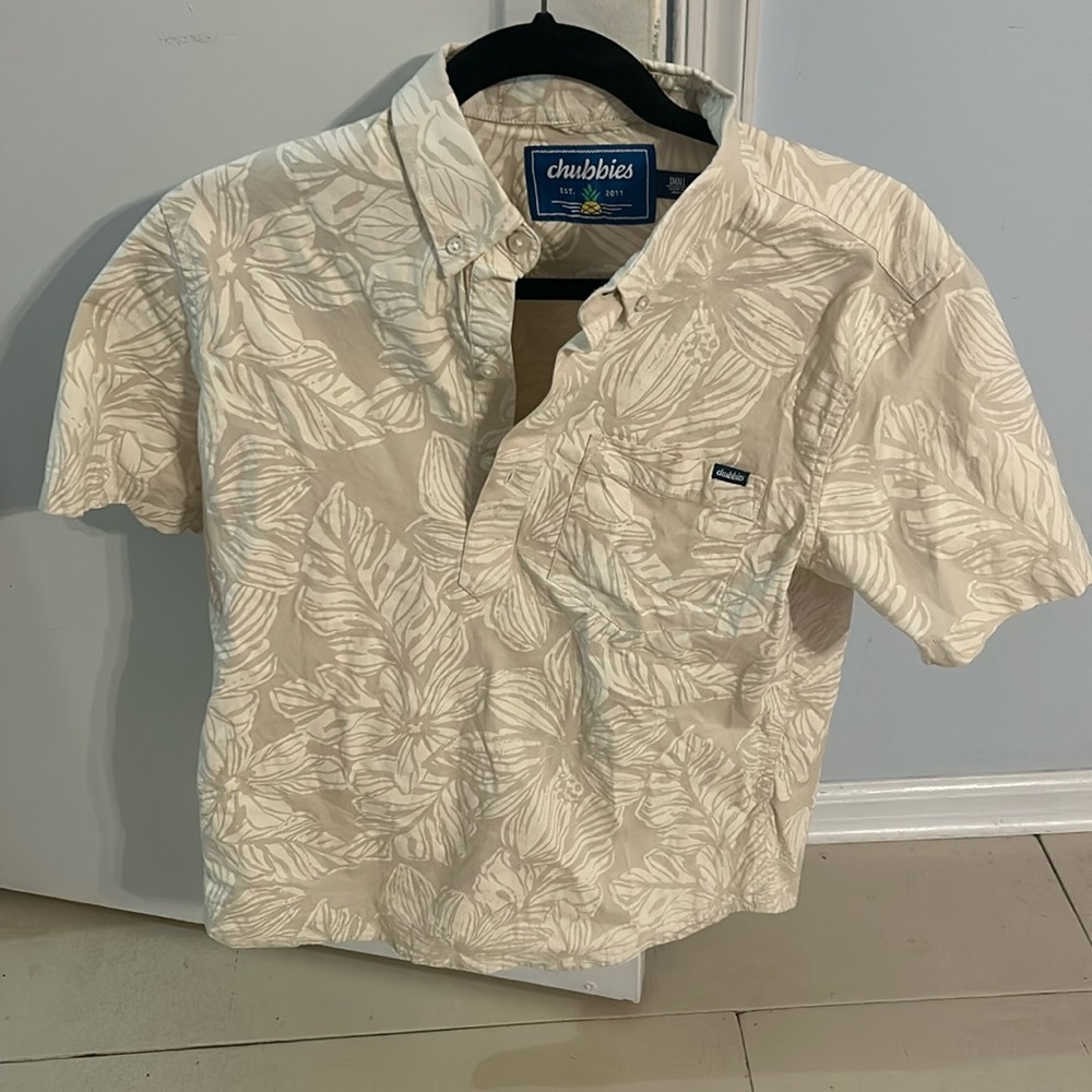 Chubbies floral pop over button shirt